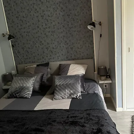 La Belle Lauragaise Holiday home Issel